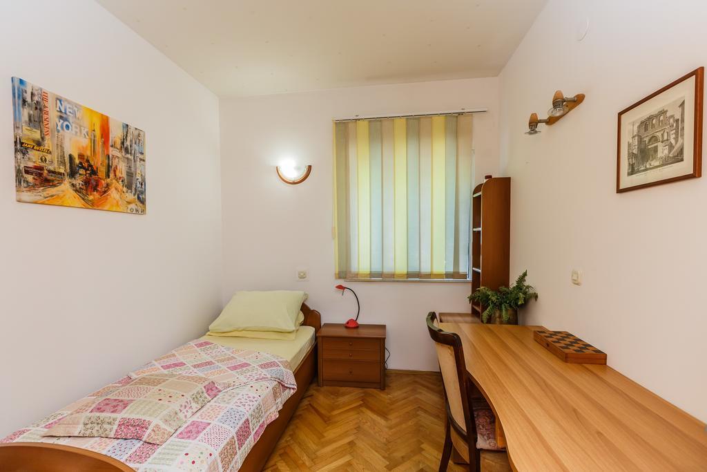 Apartments Ruzic Спліт Екстер'єр фото