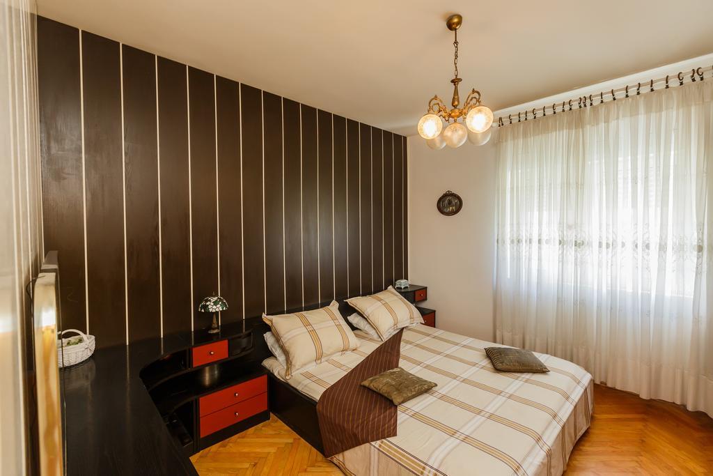 Apartments Ruzic Спліт Екстер'єр фото